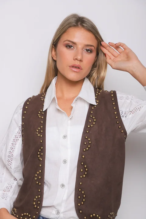 Chaleco RAWSON Gamuza Tachas GU70278