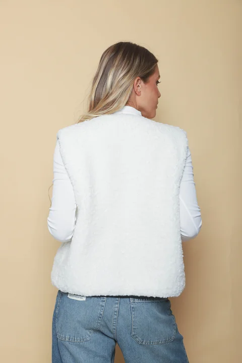 Chaleco Swiss Corderito c/ Tiras y Bolsillos GUK70068