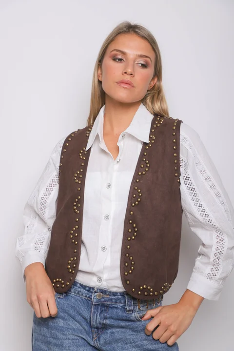 Chaleco RAWSON Gamuza Tachas GU70278