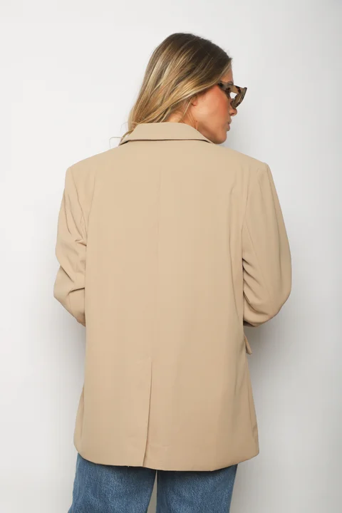 Blazer VICENA Sastrero Forrado con Boton Strass GUP33021