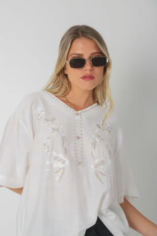 Blusa AMPLIA MAKEA de Lino Bordado c/ Botones GU0327 - Vista 4