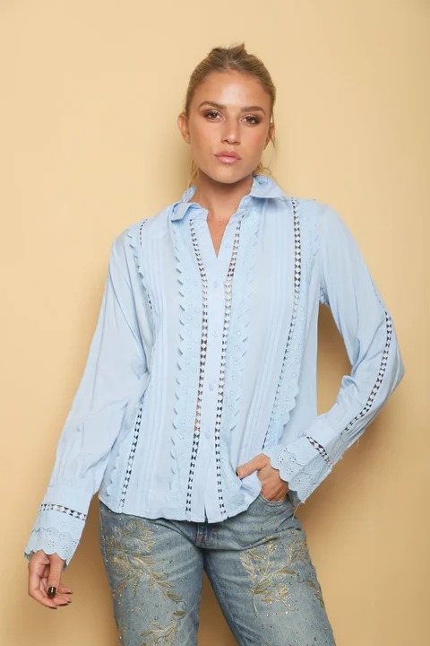 Camisa ABRIL Broderie c/volados GUK242