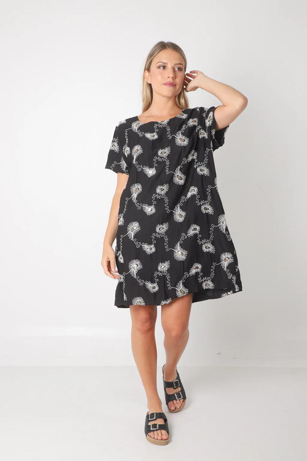  Vestido LOIRA lino c/bordado GUCH3013-1