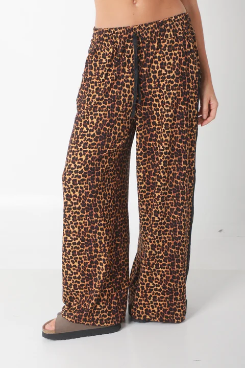 Pantalon Leopard Print Modal con Tiras