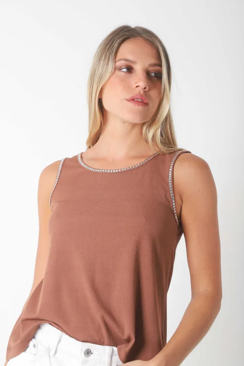 Musculosa  MORA  MORLEY C/ Tachas Cuadradas