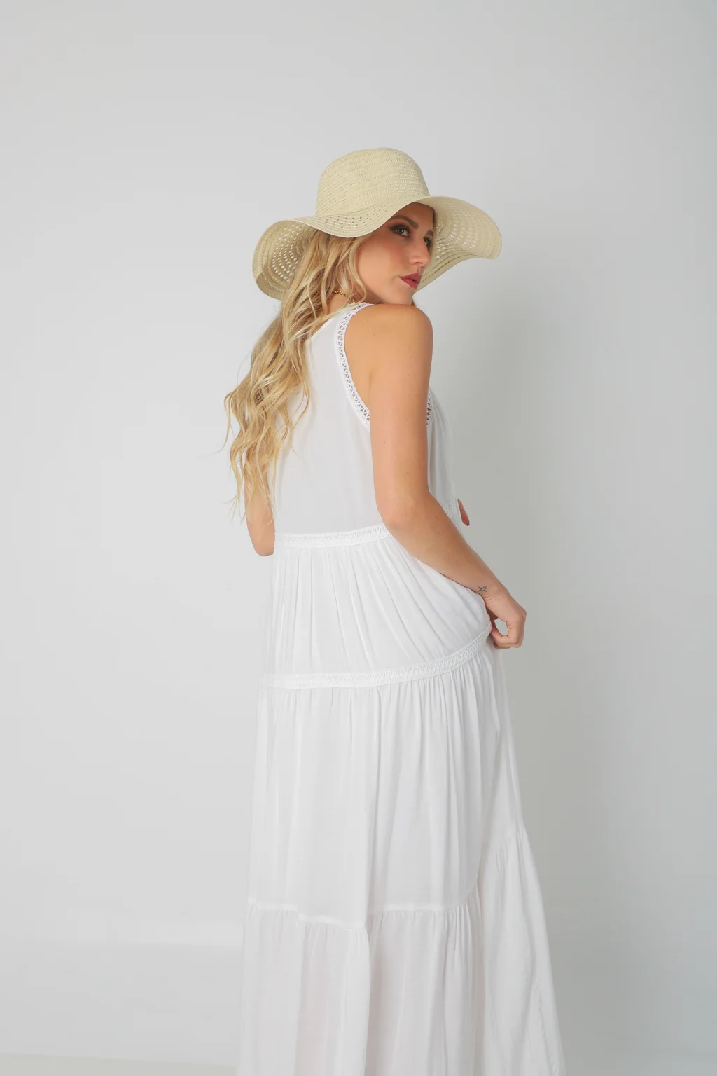 Vestido MURIEL de lino c/ guardas Guipiure GU2523