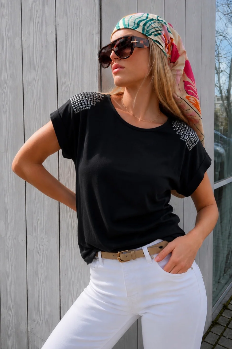 Remera ALYSSA Viscosa Lycra con Tachas