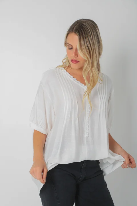 Blusa AMARE Lino c/ puntilla GU0334