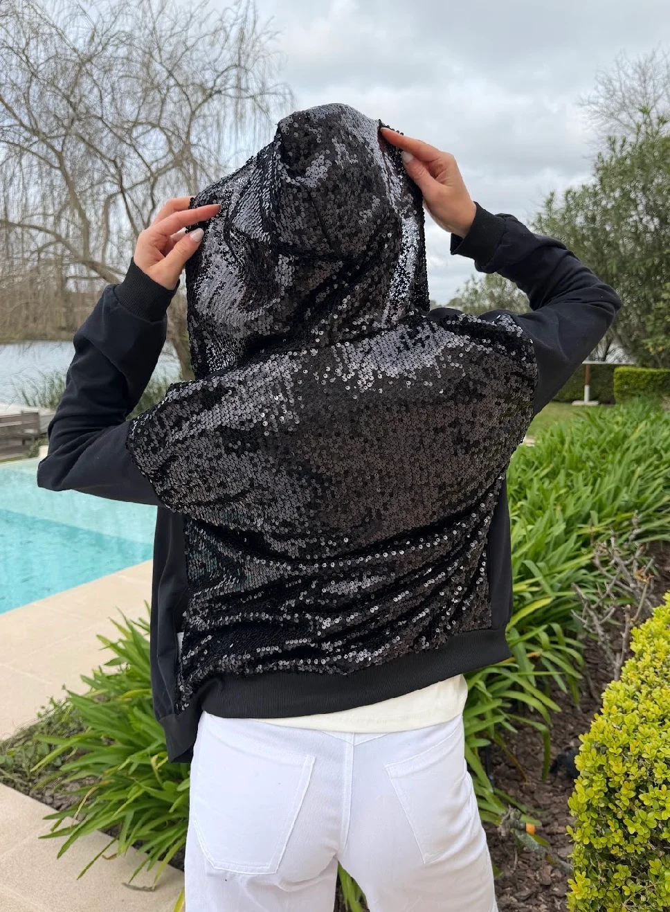 Campera  BRILLIANT con Lentejuelas GUK119