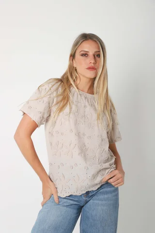 Remera SHANGAI Bordada GU5161 - Vista 5