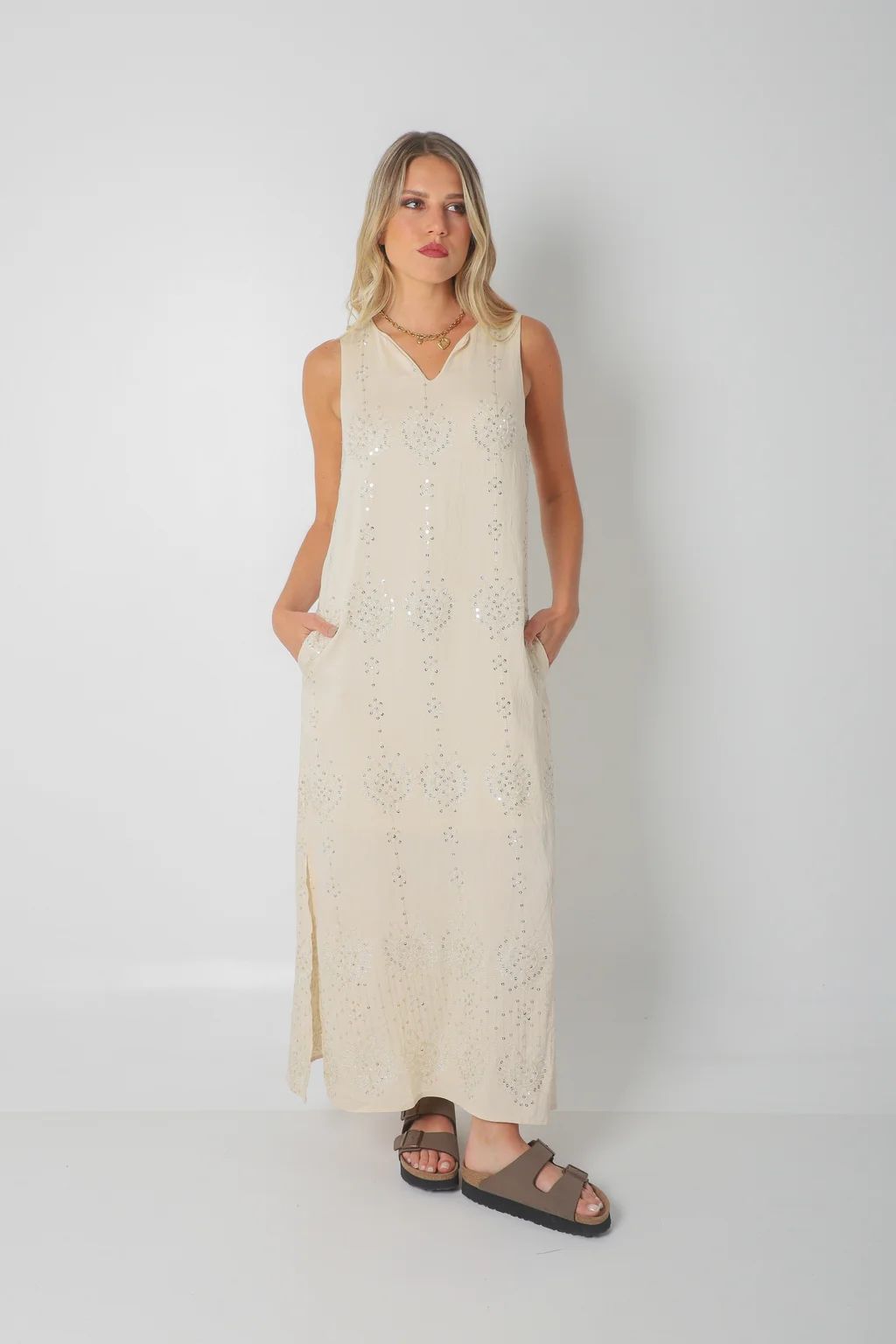 Vestido ZAFIRO de Lino c/Lentejuelas Hojas y Bolsillos GU250107