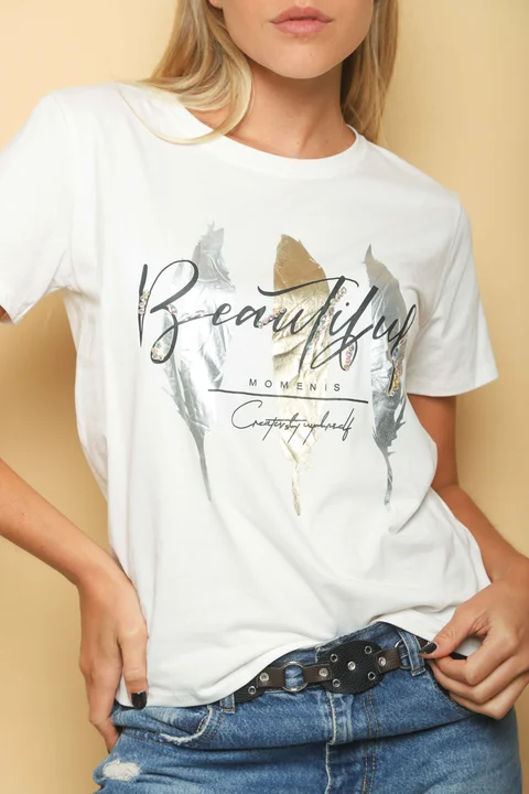 Remera BEAUTIFUL PLUMAS c/ Piedras GUJ5223