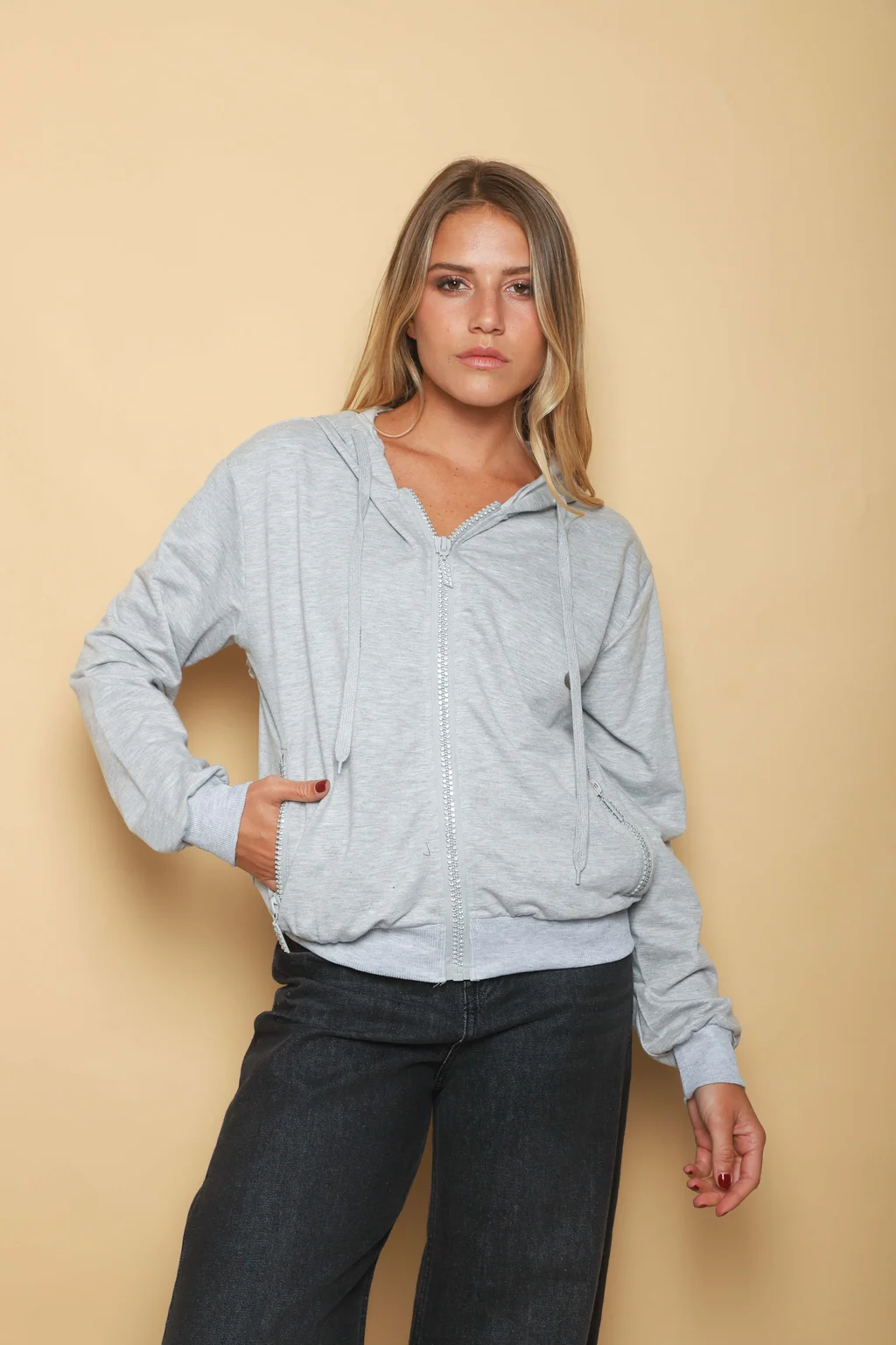 Campera  Siena White  Brillos  Cierres  GUK166