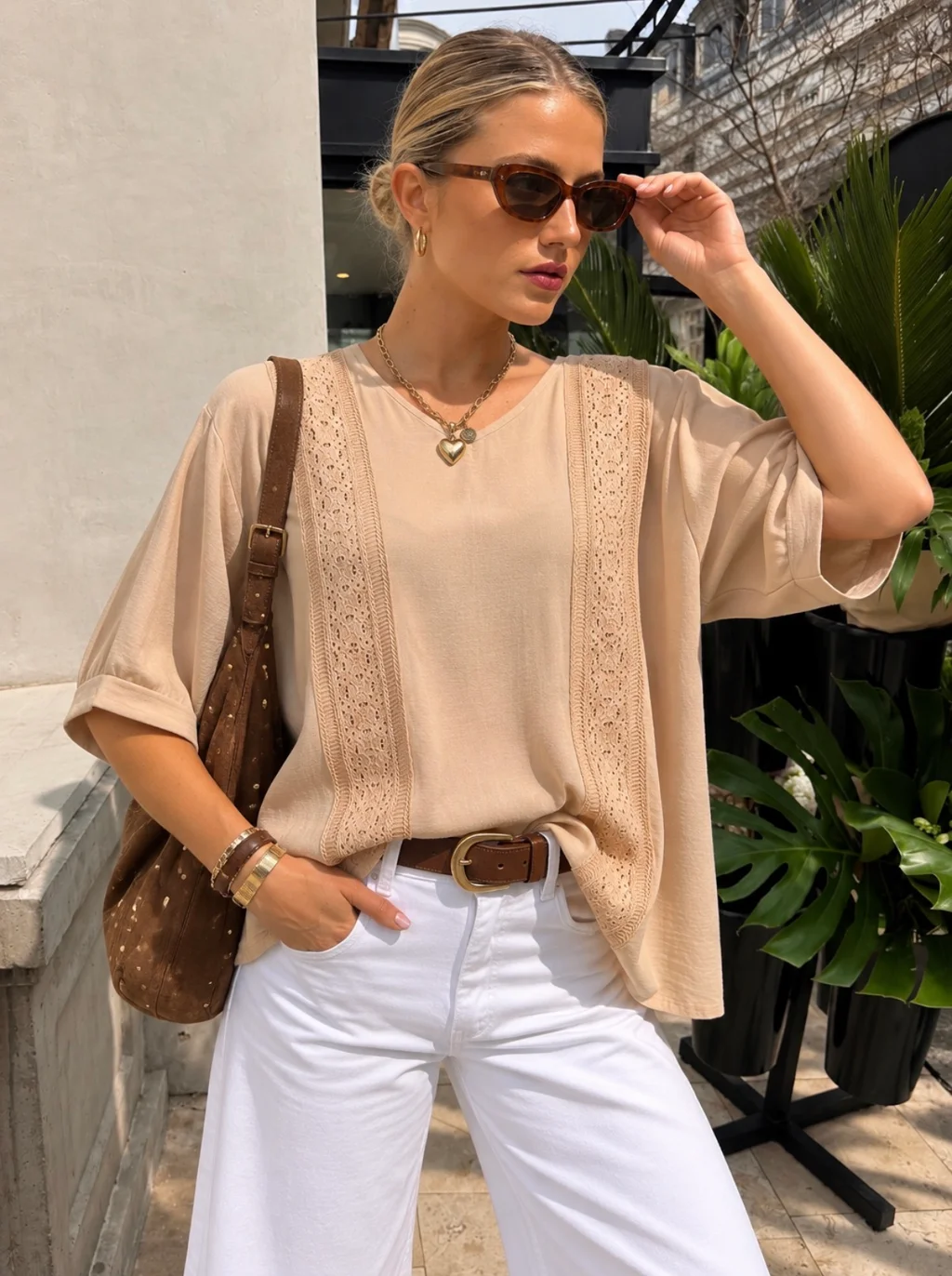 Blusa Amplia VASY Guardas Guipiur GU0330