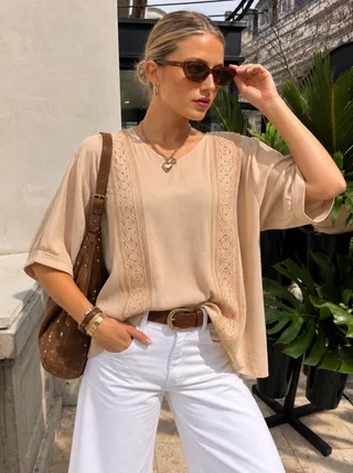 Blusa Amplia VASY Guardas Guipiur GU0330 - Vista 2