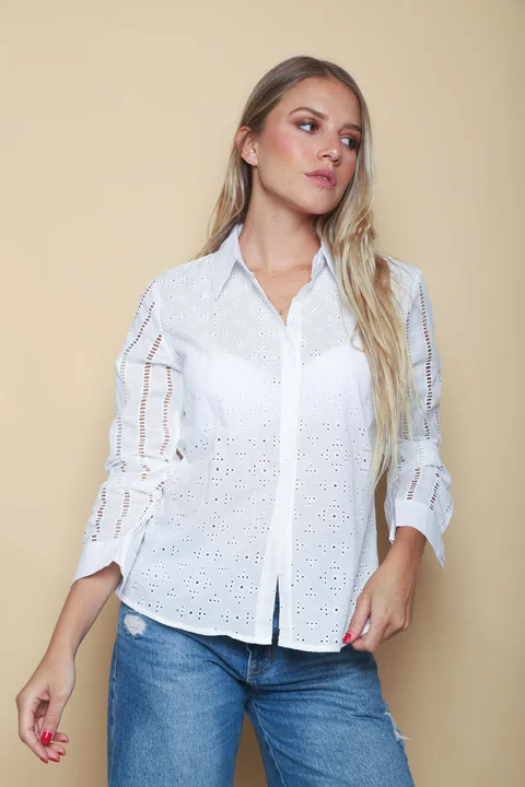 Camisa MERIDA Broderie Mangas Caladas GUK4108