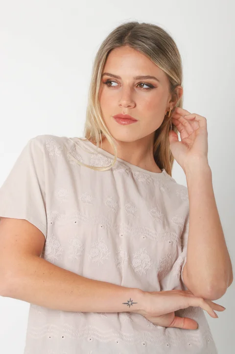 Remera SASHI Bordada GU5162