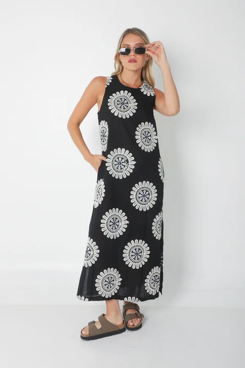 Vestido CIRUS Lino Bordado c/ Bolsillos GU250109