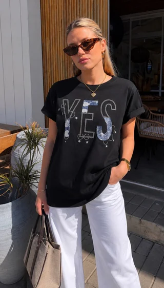 Remera Amplia Yes con Brillos GU87352 - Vista 1
