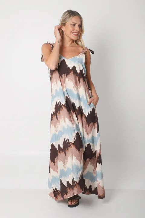 Vestido NISSI BATIK AMPLIO de creppe c/ Tiras y Bolsillos