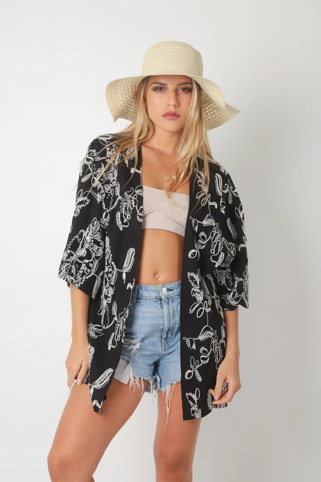 Kimono RADISON de LINO BORDADO c/Lentejuelas GU5171