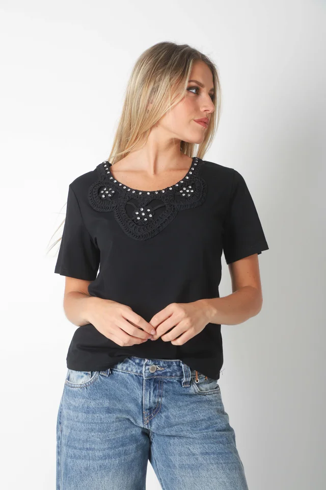 Remera JAZMIN Crochet y Piedras GUK70148