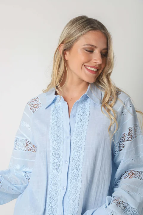 Camisa LAFINUR Lino y Broderie GUL70183