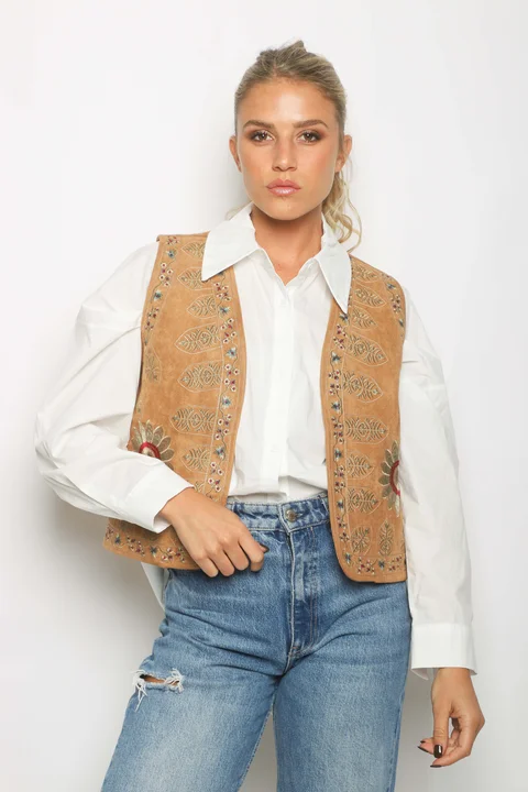 Chaleco TRIBECA Gamuza Bordado GU563