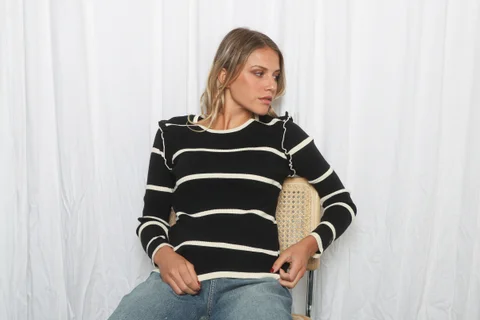 Sweater OHLALA Bremer Rayado c/Volados GUL660