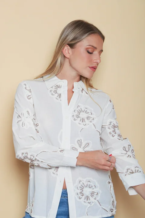 Camisa LAFAYETTE FLOR BORDADA GU5193