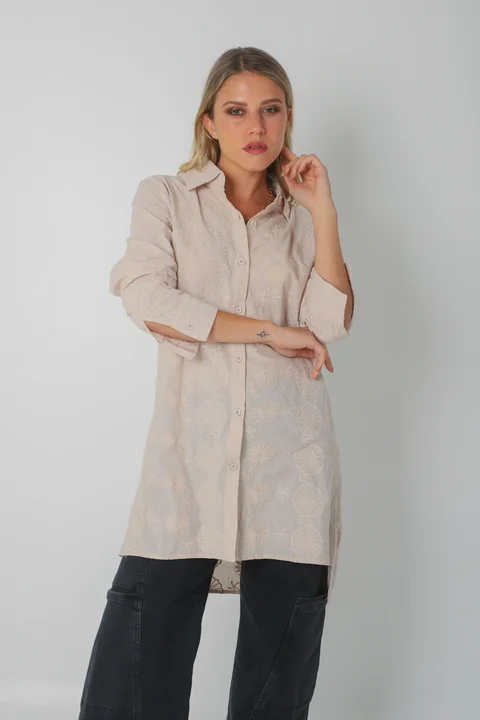 Camisa CANELA Larga de Broderie Flores Bordadas GU5205