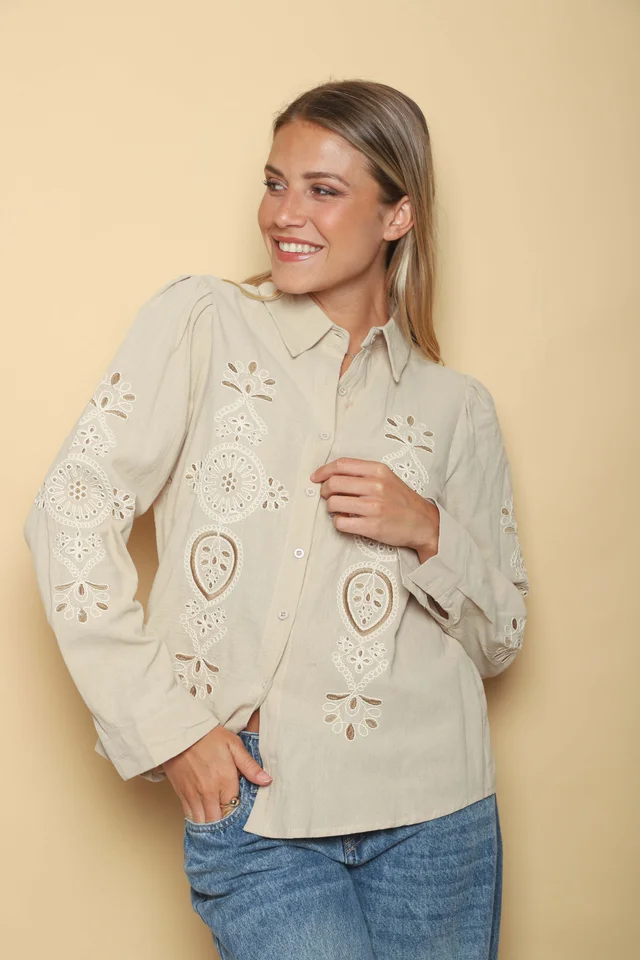 Camisa NERJA Bordada GU0535
