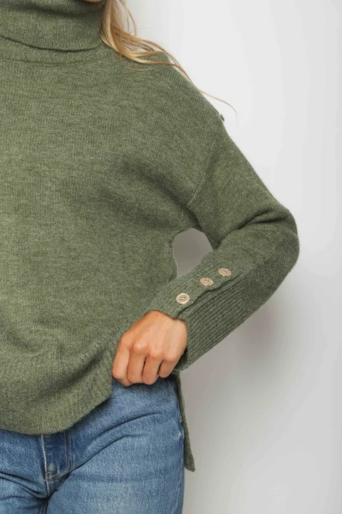 Poleron DANUBIO tejido grueso con Botones GUL836