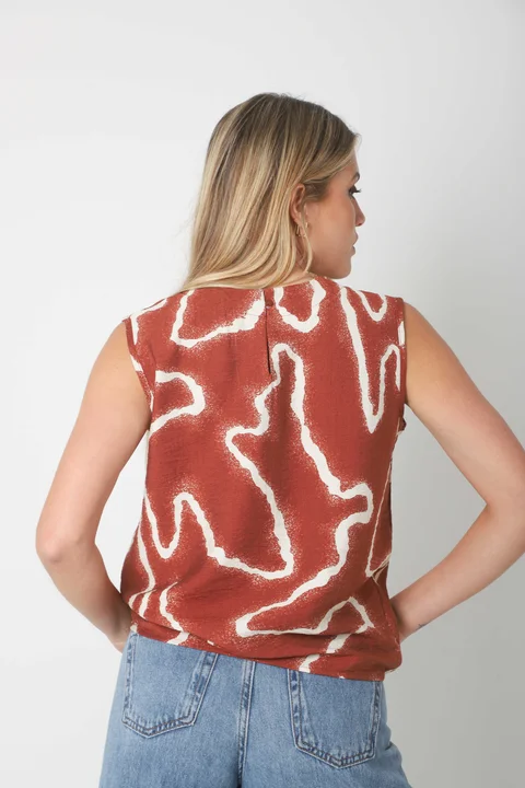 Musculosa KAROLA estampada GUK70151