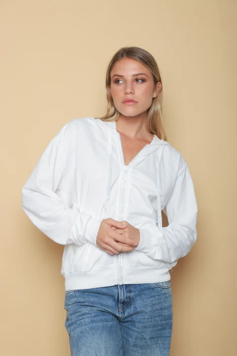 Campera  Siena White  Brillos  Cierres  GUK166