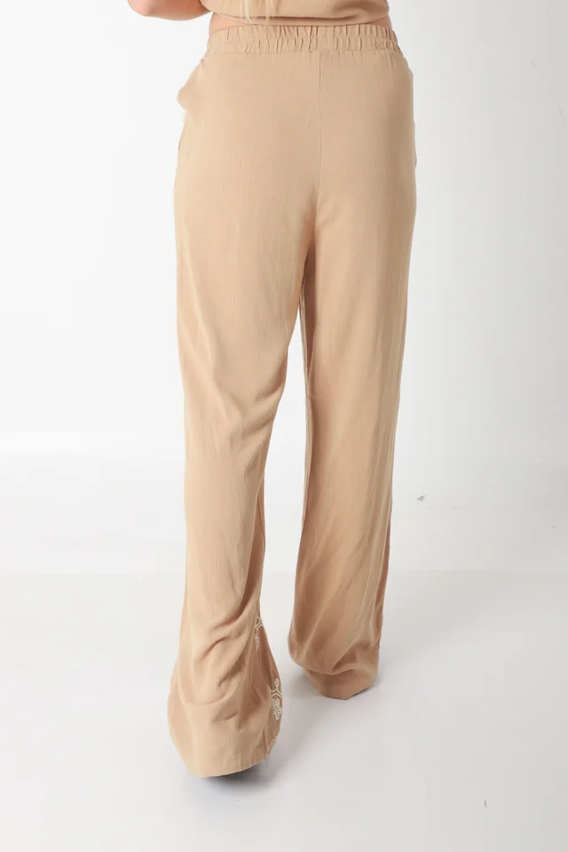 Conjunto GINEVA LINO C/Bordado GUK70152/70153