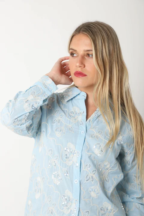 Camisa MISS Flores Bordadas y Lentejuelas GU5195