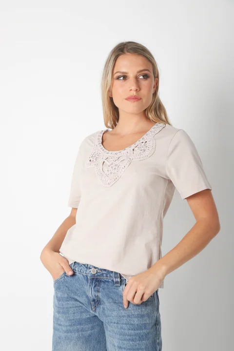 Remera JAZMIN Crochet y Piedras GUK70148
