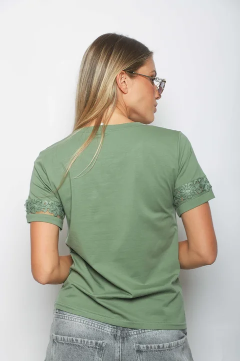 Remera RAVI c/Bolsillos puntilla GUJ5232