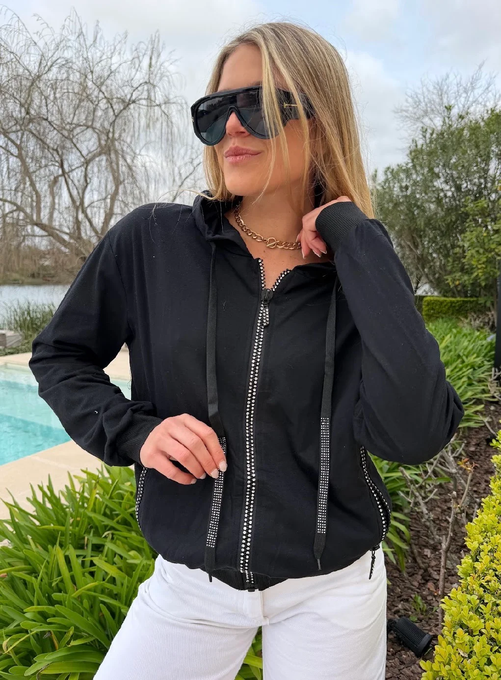 Campera SIENA Black Algodon con Cierres con Brillos GUK166