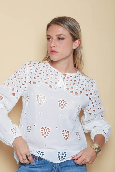 Blusa SINGARA BRODERIE GUK70092