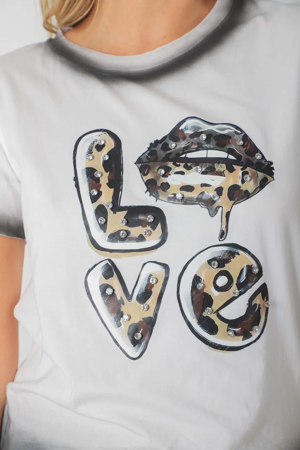 Remera LOVE BATIK con Piedras GU36102