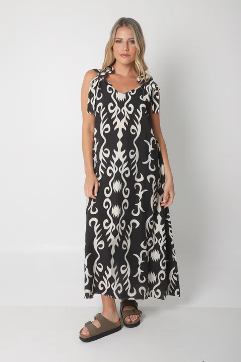 Vestido NISSI BULGARO AMPLIO de creppe c/ Tiras y Bolsillos