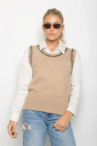 Chaleco ZELAND Lana c/ Apliques  - Vista 3