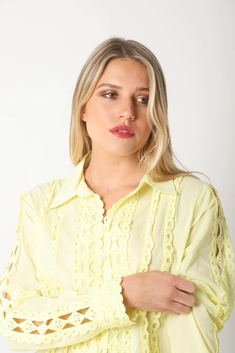 Camisa FRENESI Guardas Guipiur GUK70198 AMARILLO