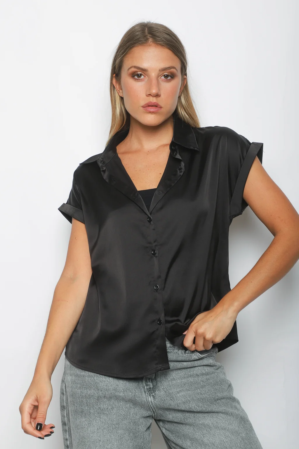 Camisa CANDI Satén Manga Corta GUV52