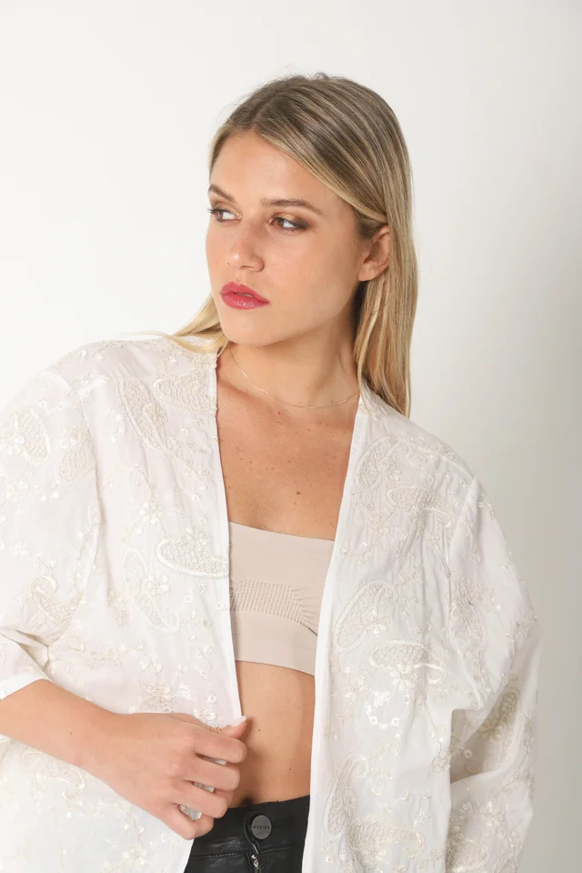 Kimono VAPARAISO de Lino Bordado GU5175