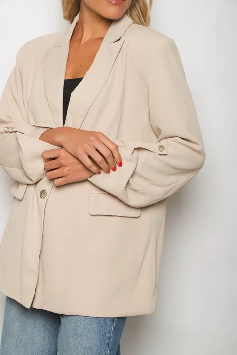 Blazer VICENA Sastrero Forrado con Boton Strass GUP33021