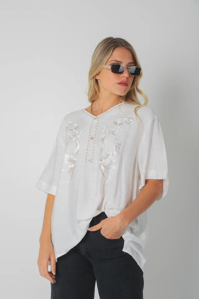 Blusa AMPLIA MAKEA de Lino Bordado c/ Botones GU0327