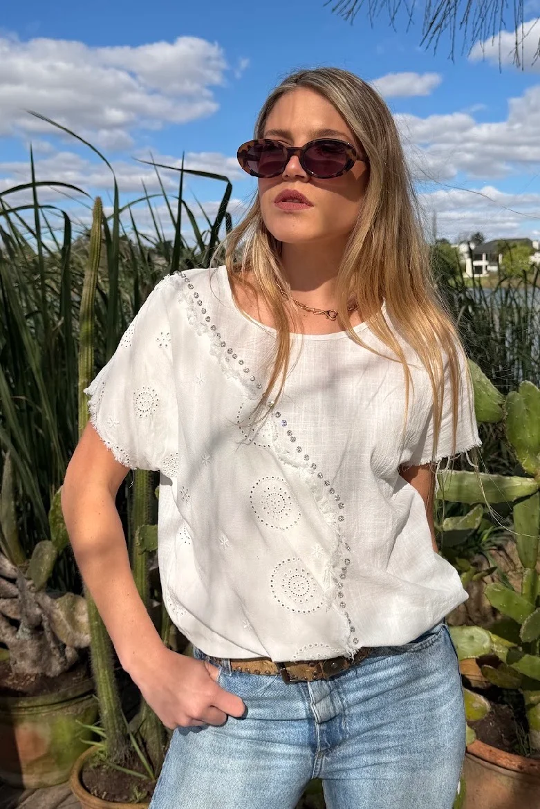 Blusa ARLEN Lino y Broderie con Piedras GU70214